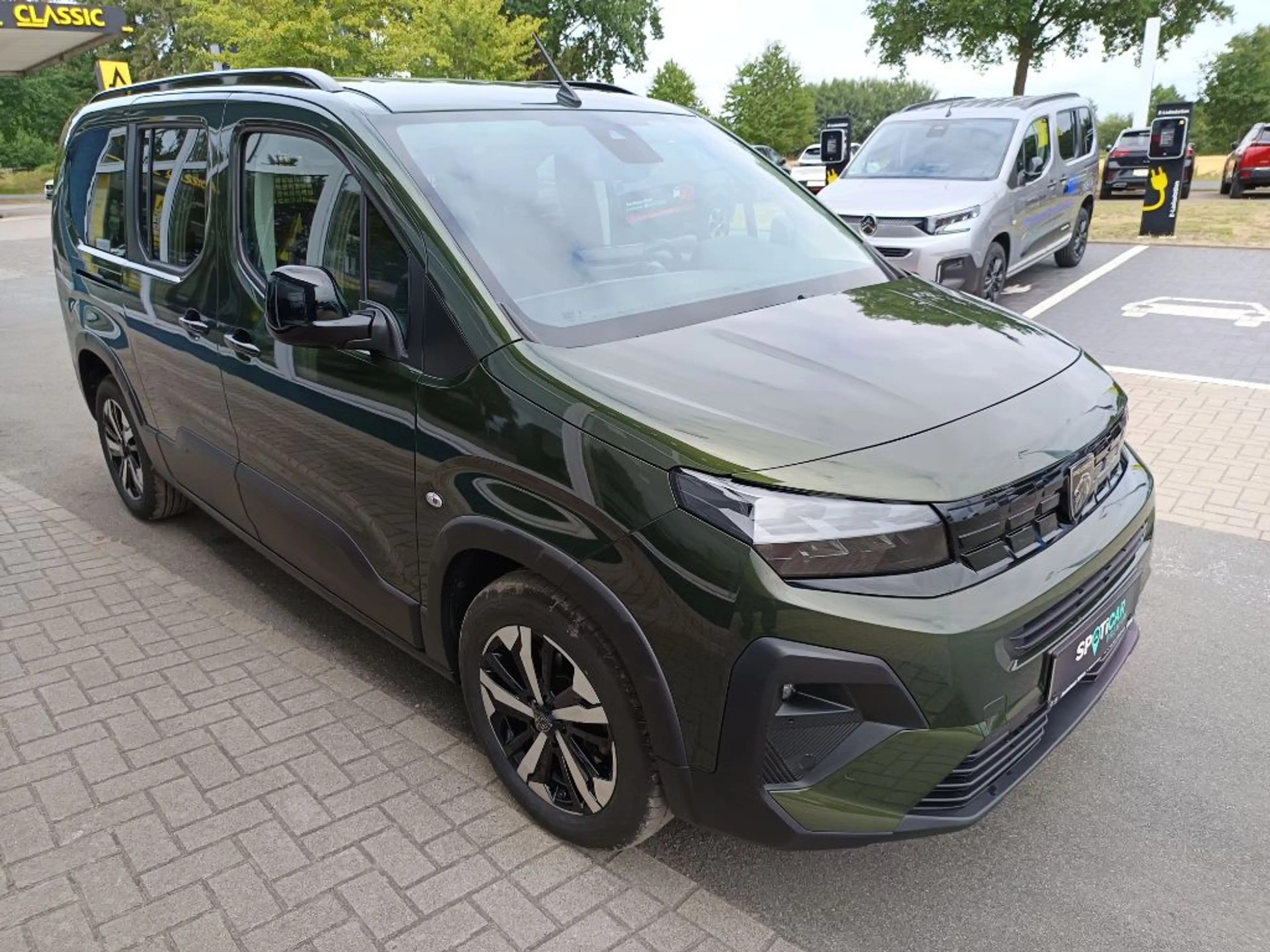 Peugeot Rifter L2 HDI 130 EAT8 Allure ACC+KLIMAAUT.+KAMERA — photo 2