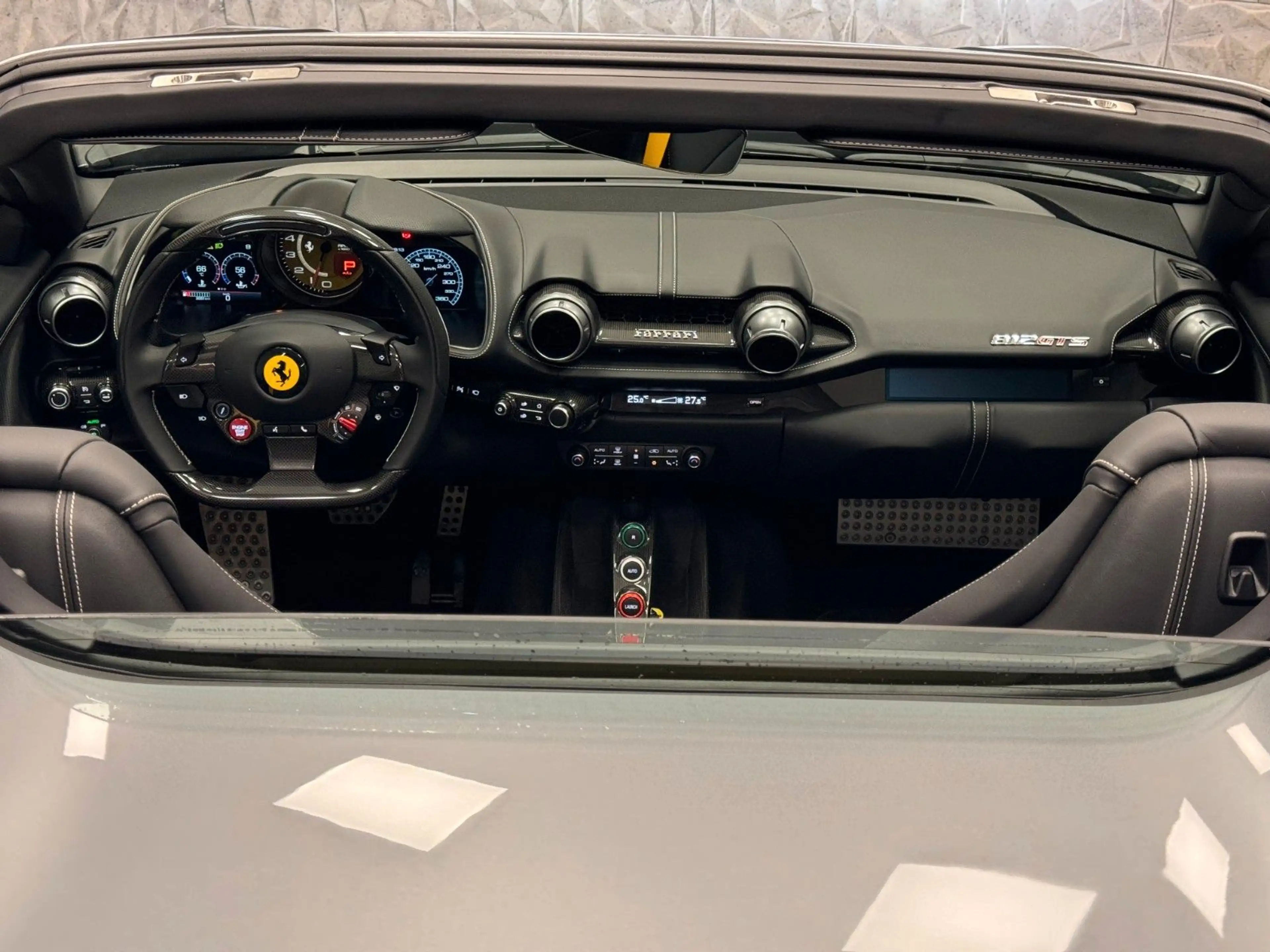 Ferrari 812 GTS -V12 / CARBON-LIFT-CAMERA — photo 13