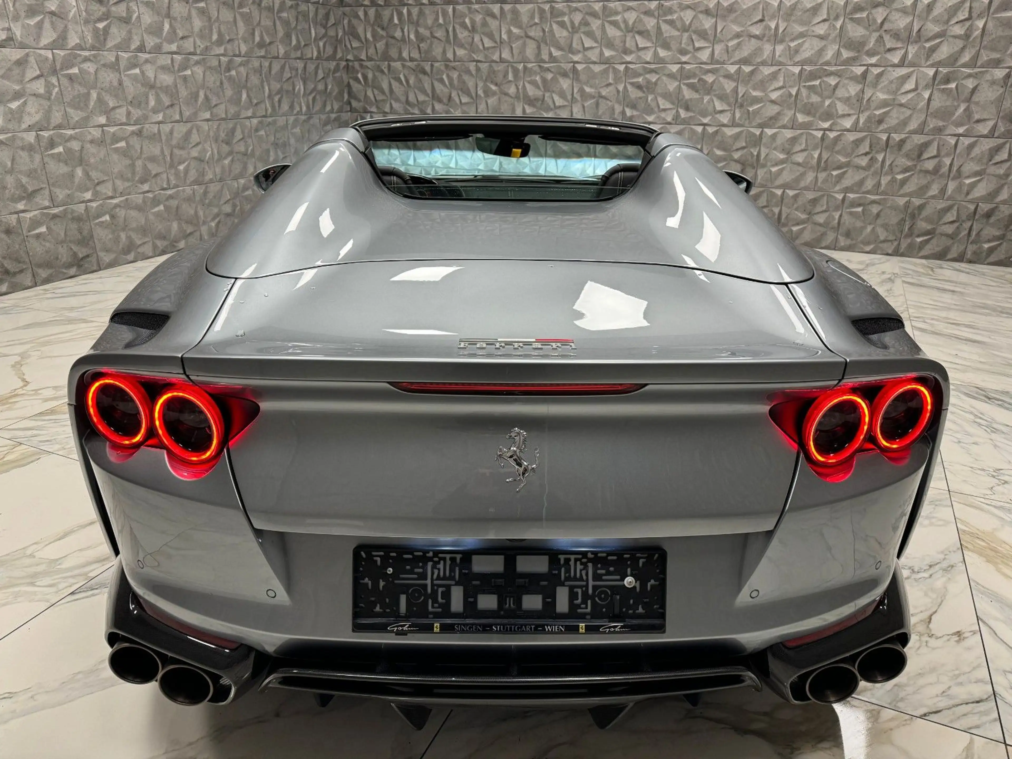 Ferrari 812 GTS -V12 / CARBON-LIFT-CAMERA — photo 10