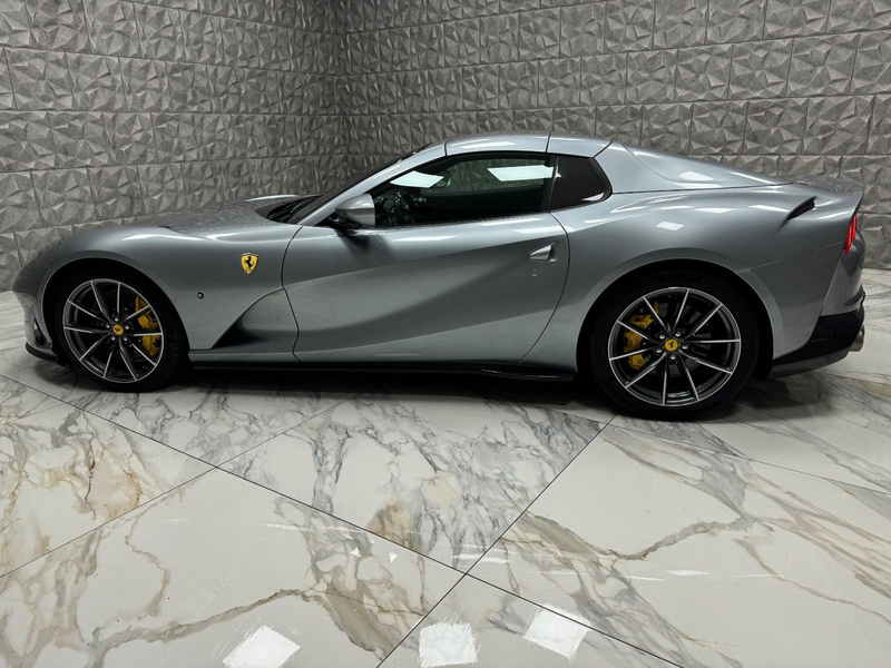 Ferrari 812 GTS -V12 / CARBON-LIFT-CAMERA — photo 5