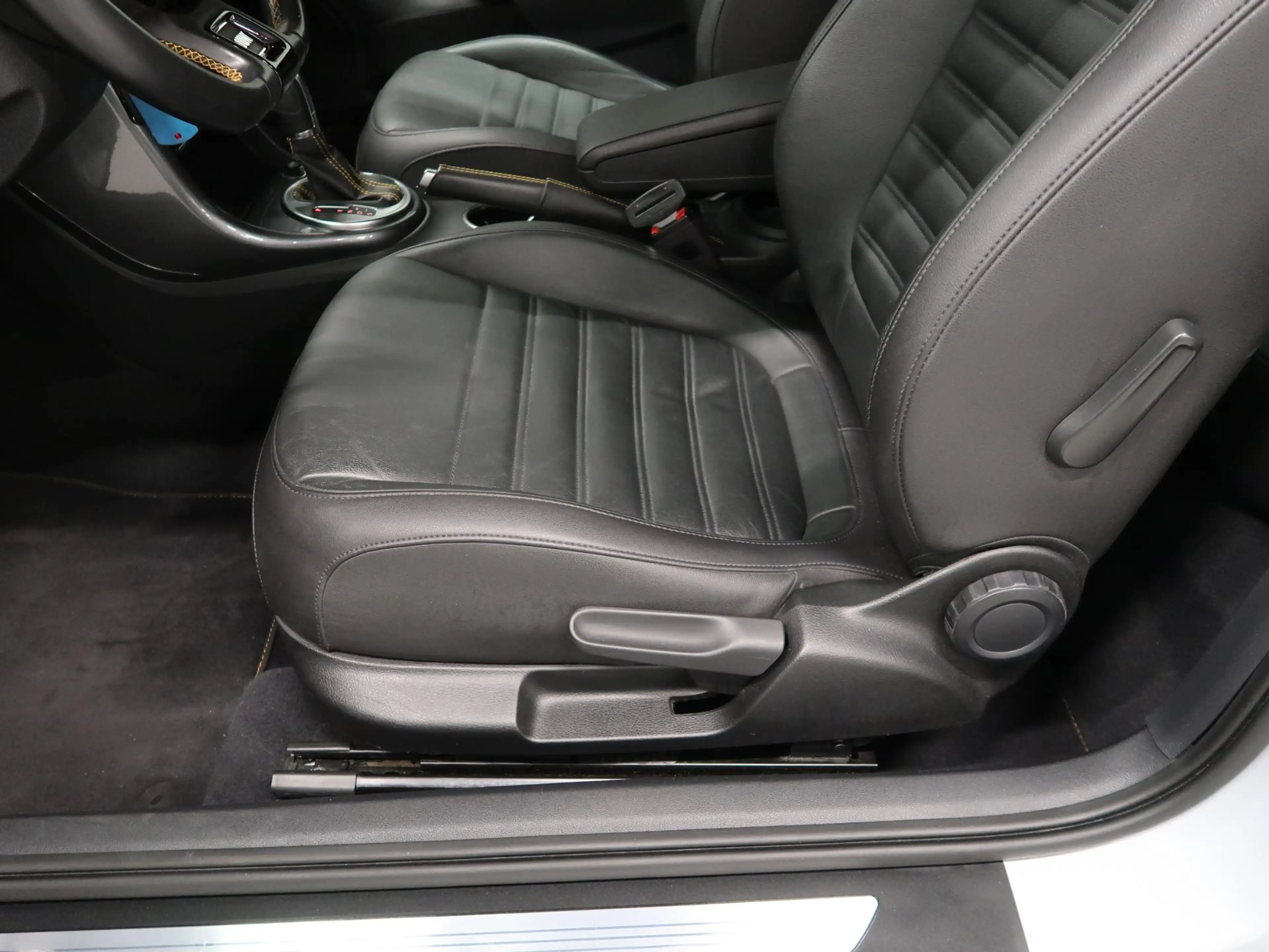 Volkswagen Beetle 1.4 TSI Dune 1.4 Automaat DSG 150pk Leer Camera Ap — photo 45