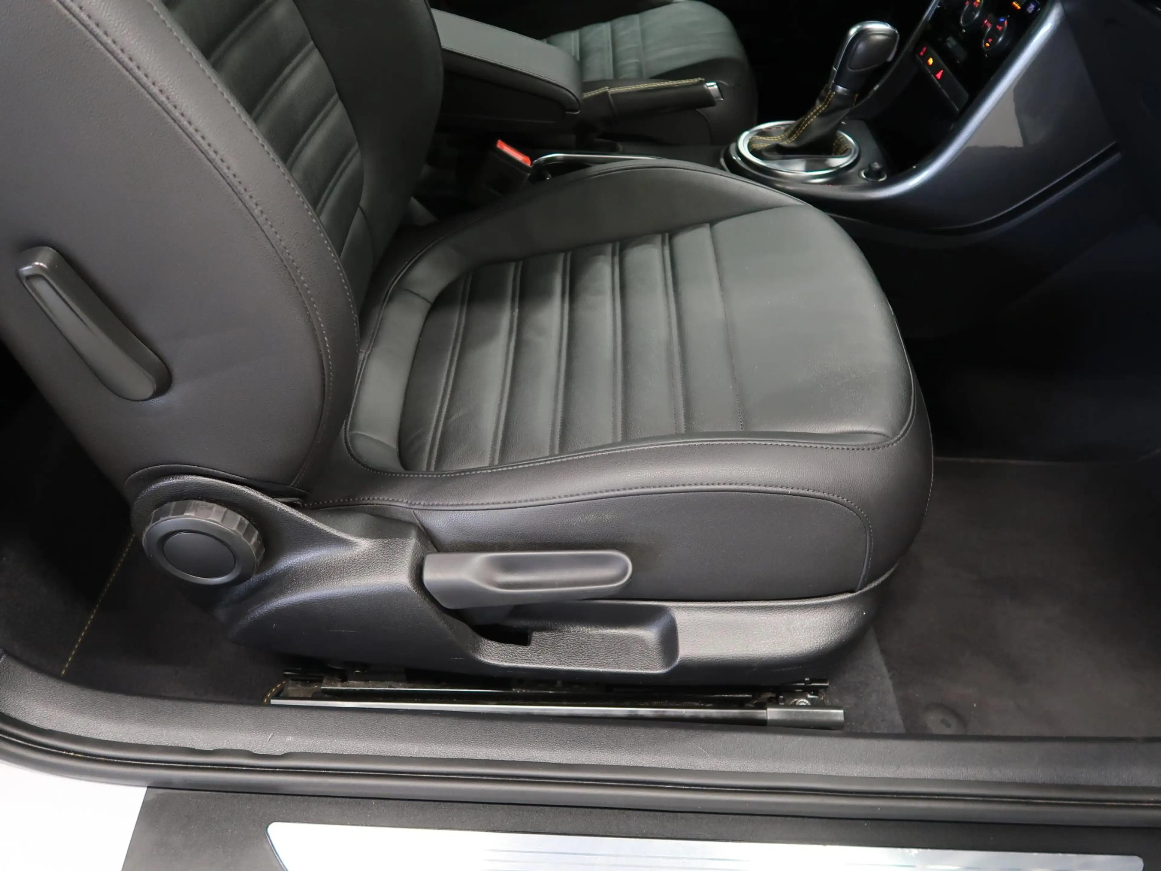 Volkswagen Beetle 1.4 TSI Dune 1.4 Automaat DSG 150pk Leer Camera Ap — photo 34