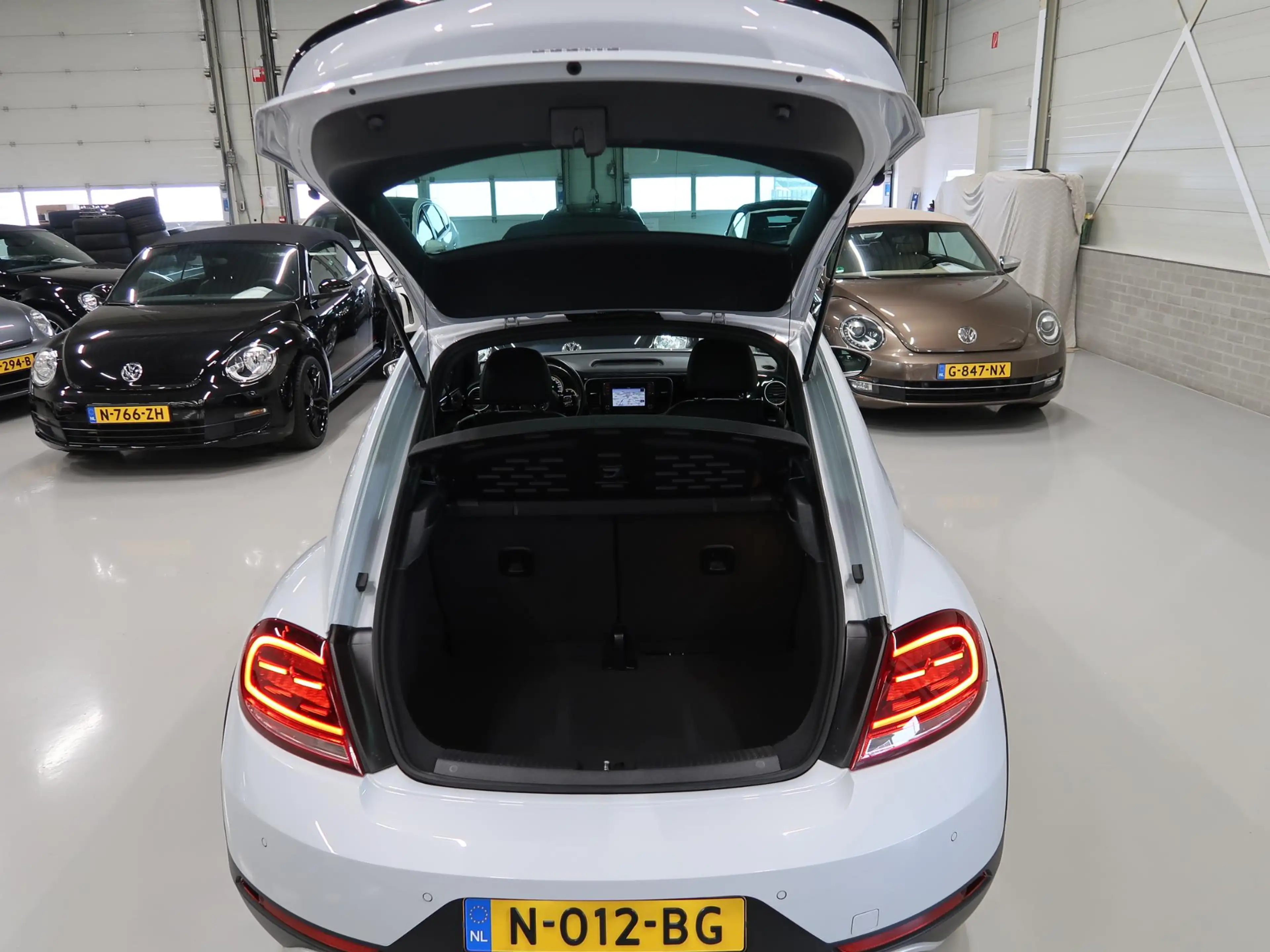 Volkswagen Beetle 1.4 TSI Dune 1.4 Automaat DSG 150pk Leer Camera Ap — photo 39