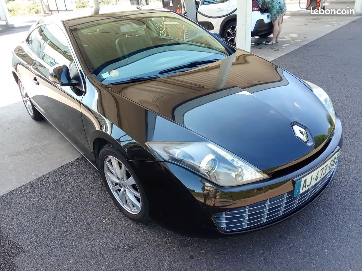 Renault Laguna Belle coupe 2ldci 2010 black edition tbe reprise Noir - 2
