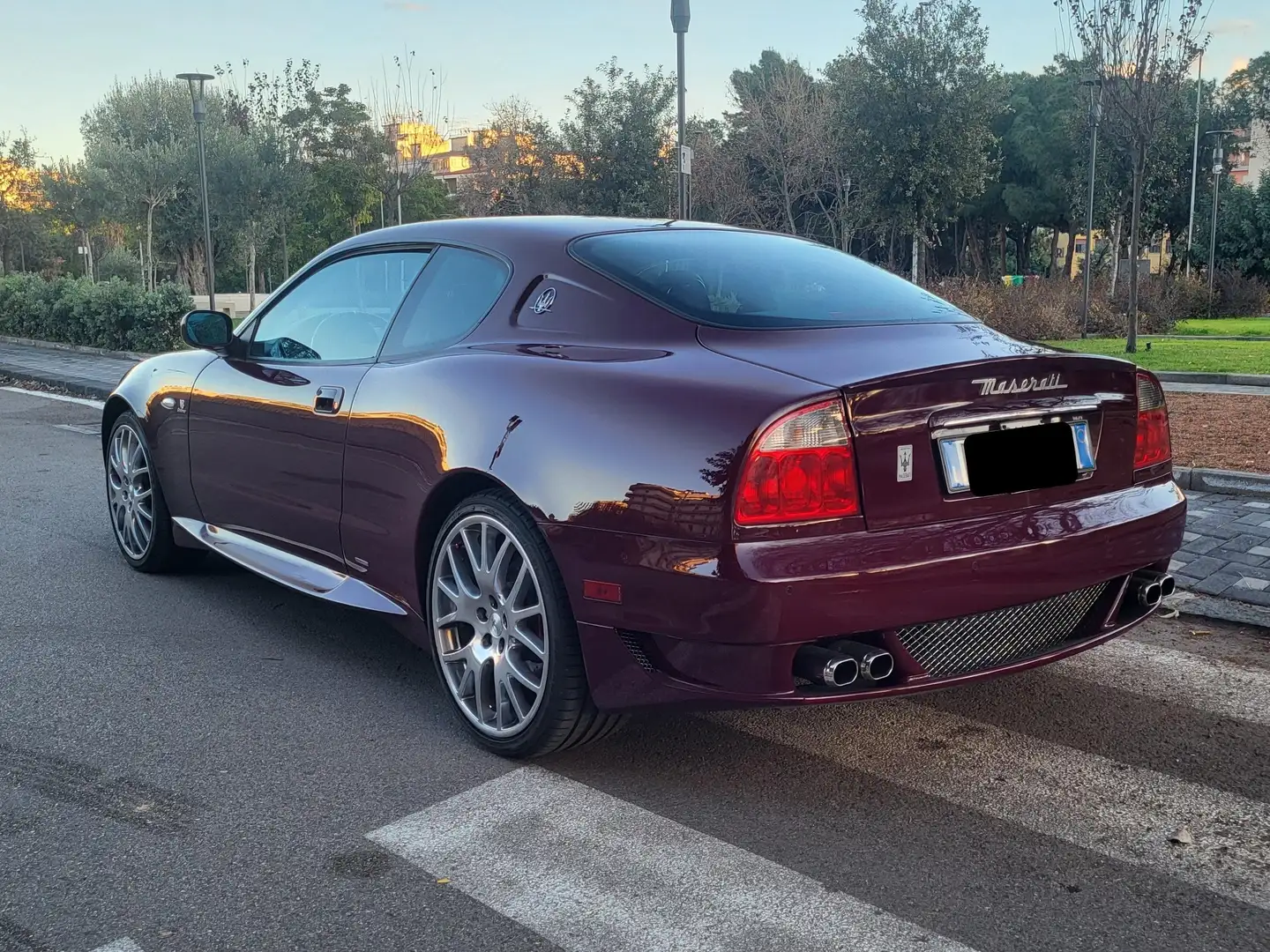 Maserati GranSport Coupe 4.2 cambiocorsa Violett - 2