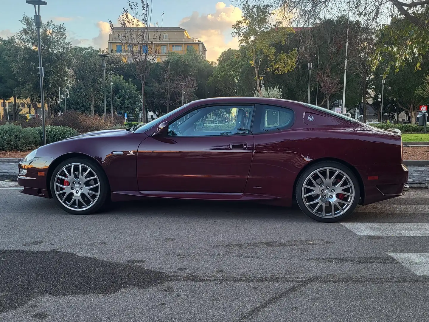 Maserati GranSport Coupe 4.2 cambiocorsa Violett - 1