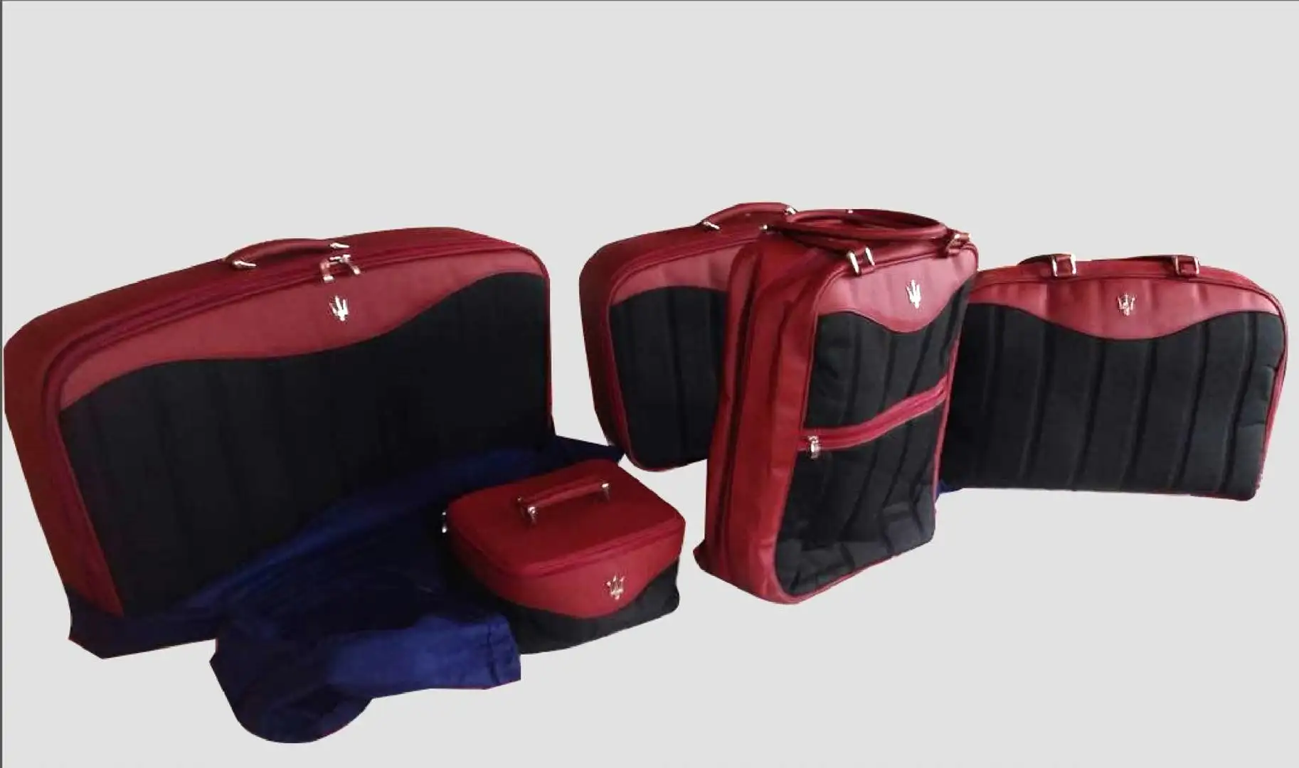 Maserati GranSport Coupe 4.2 cambiocorsa Paars - 2