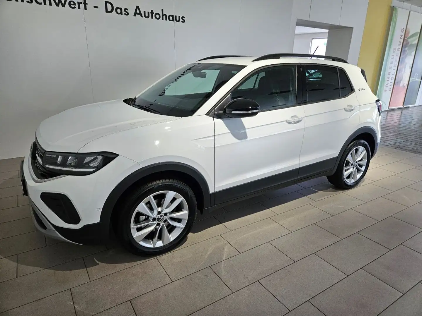 Volkswagen T-Cross 1.5 TSI Goal DSG AHK LED Navi ACC RFK Weiß - 2