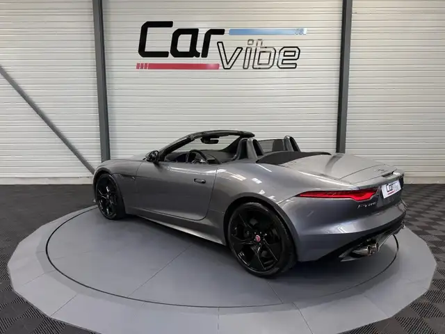 Jaguar F-Type view 6