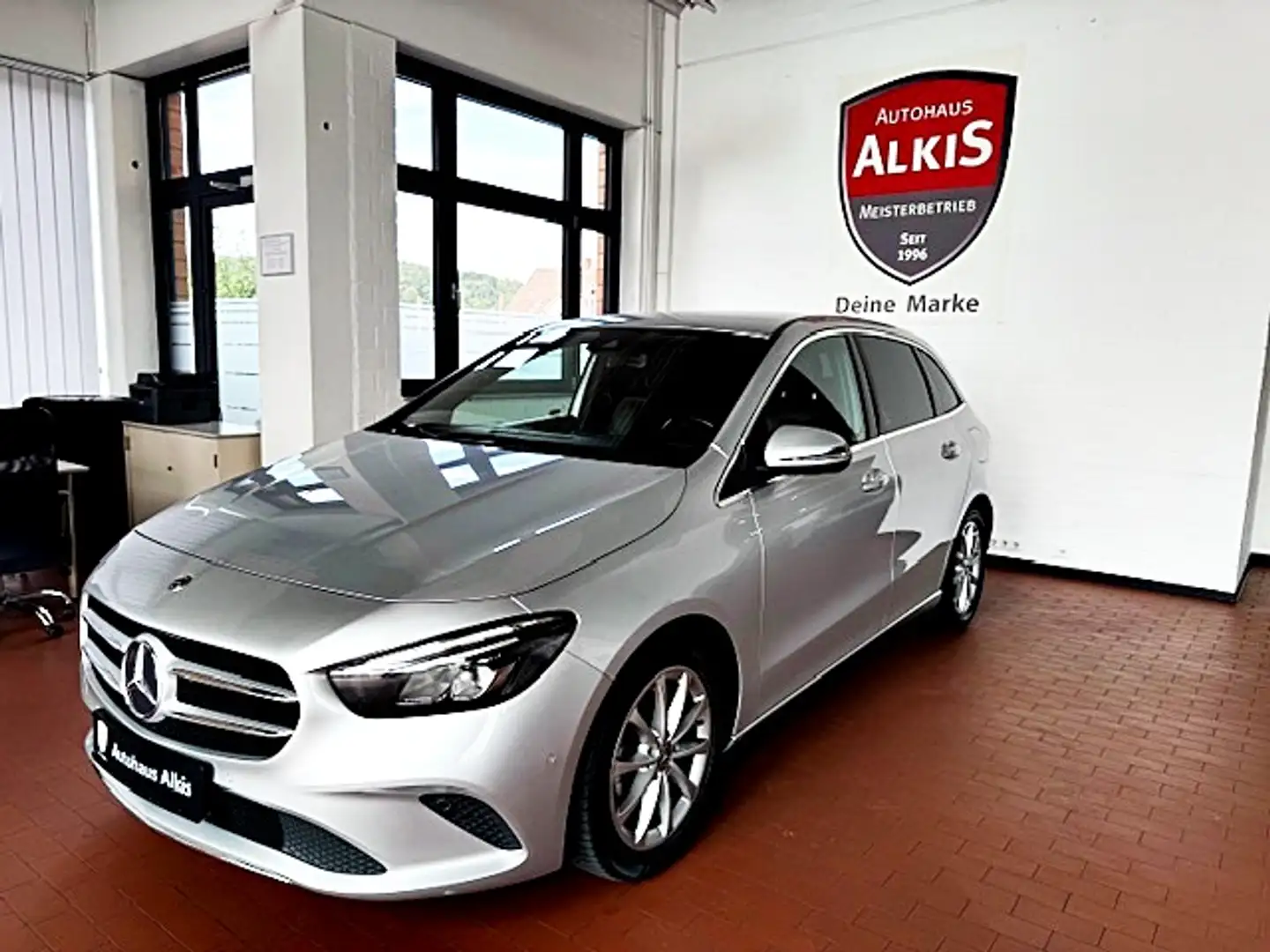 Mercedes-Benz B 200 d 8G-DCT Progressive - 1