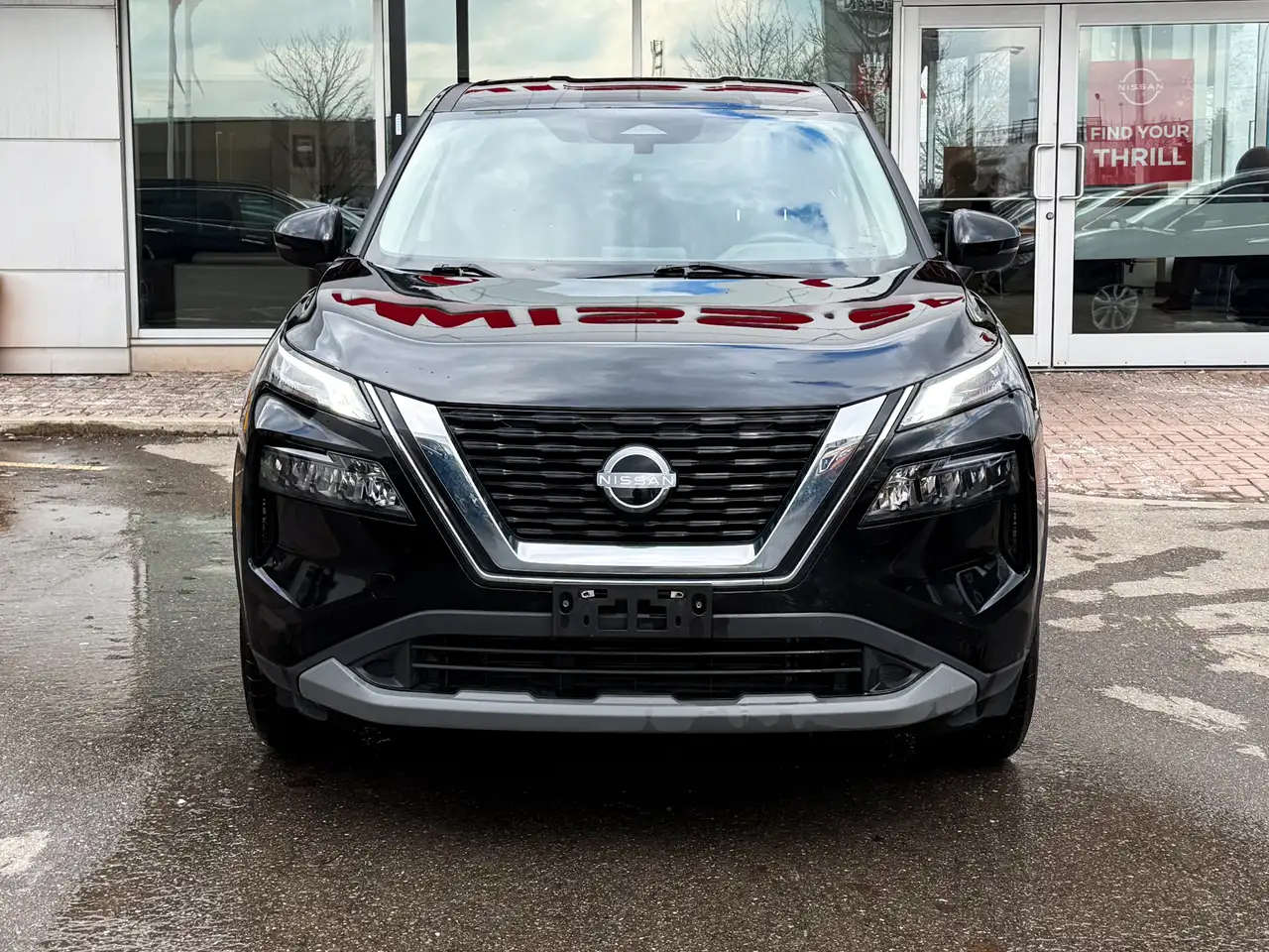 Nissan Rogue снимка Nissan Rogue