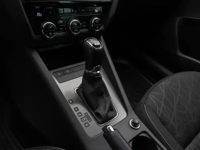 Skoda Octavia view 21