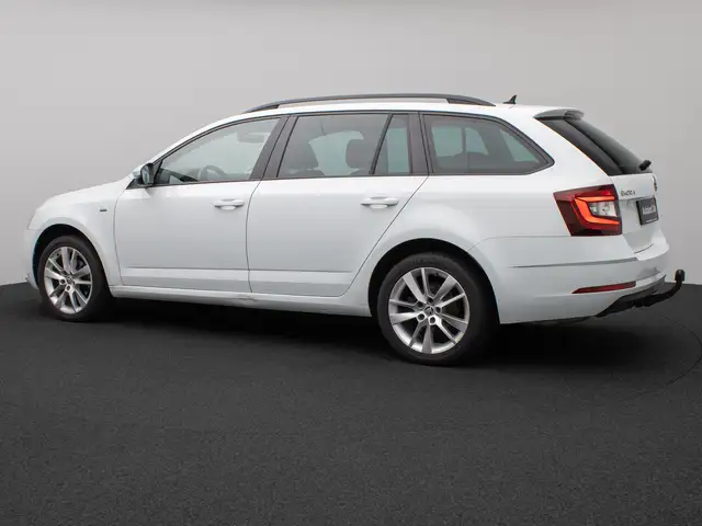 Skoda Octavia view 10