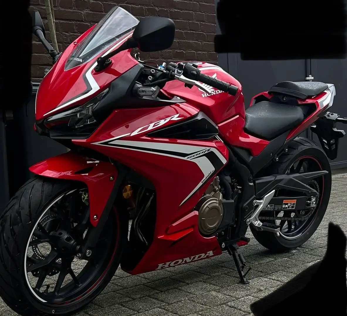 Honda CBR 500 R crvena - 1
