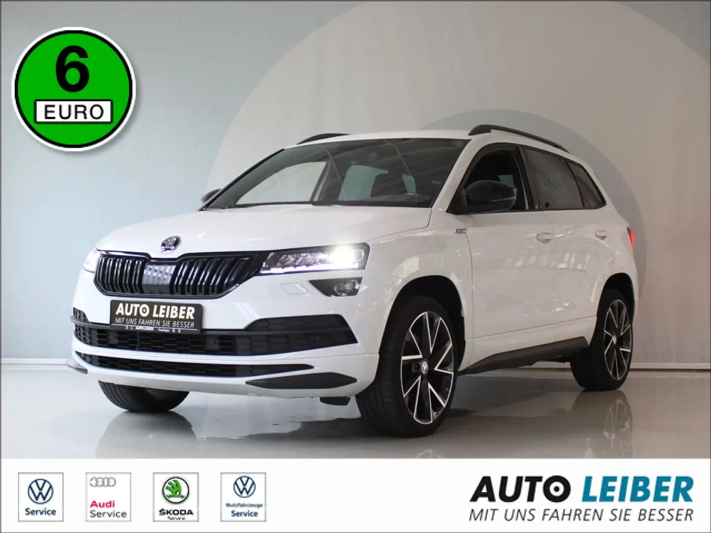 Skoda Karoq 1.5 TSI ACT DSG Sportline VC/AHK/ACC/CAM LED Blanc - 1