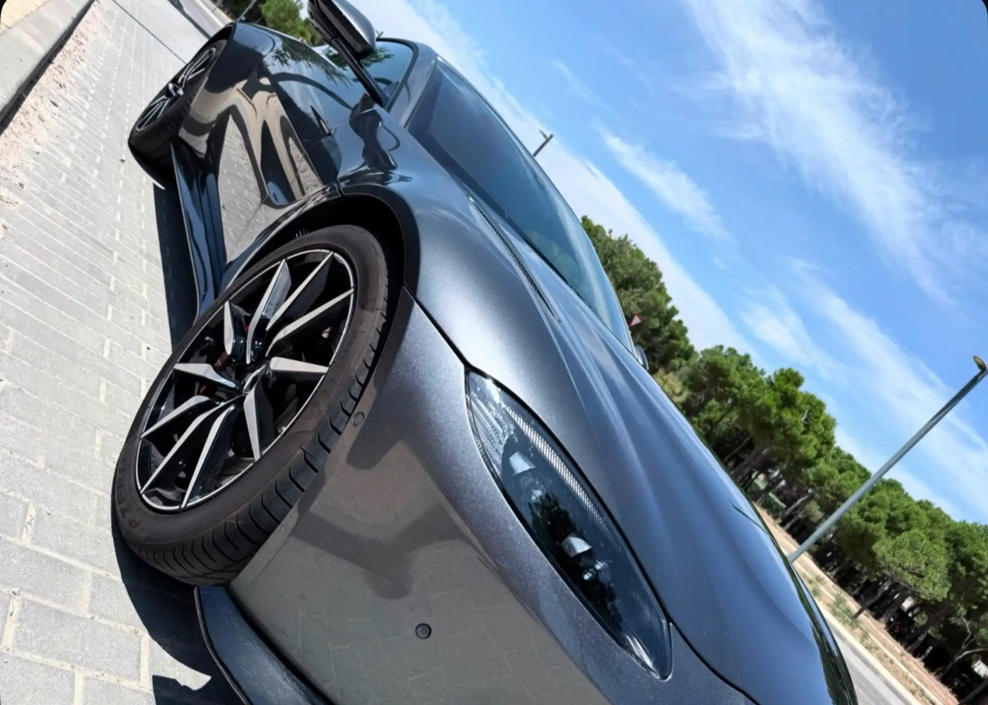 애스턴마틴 밴티지 V8 Coupe 2020 회색 사진 4