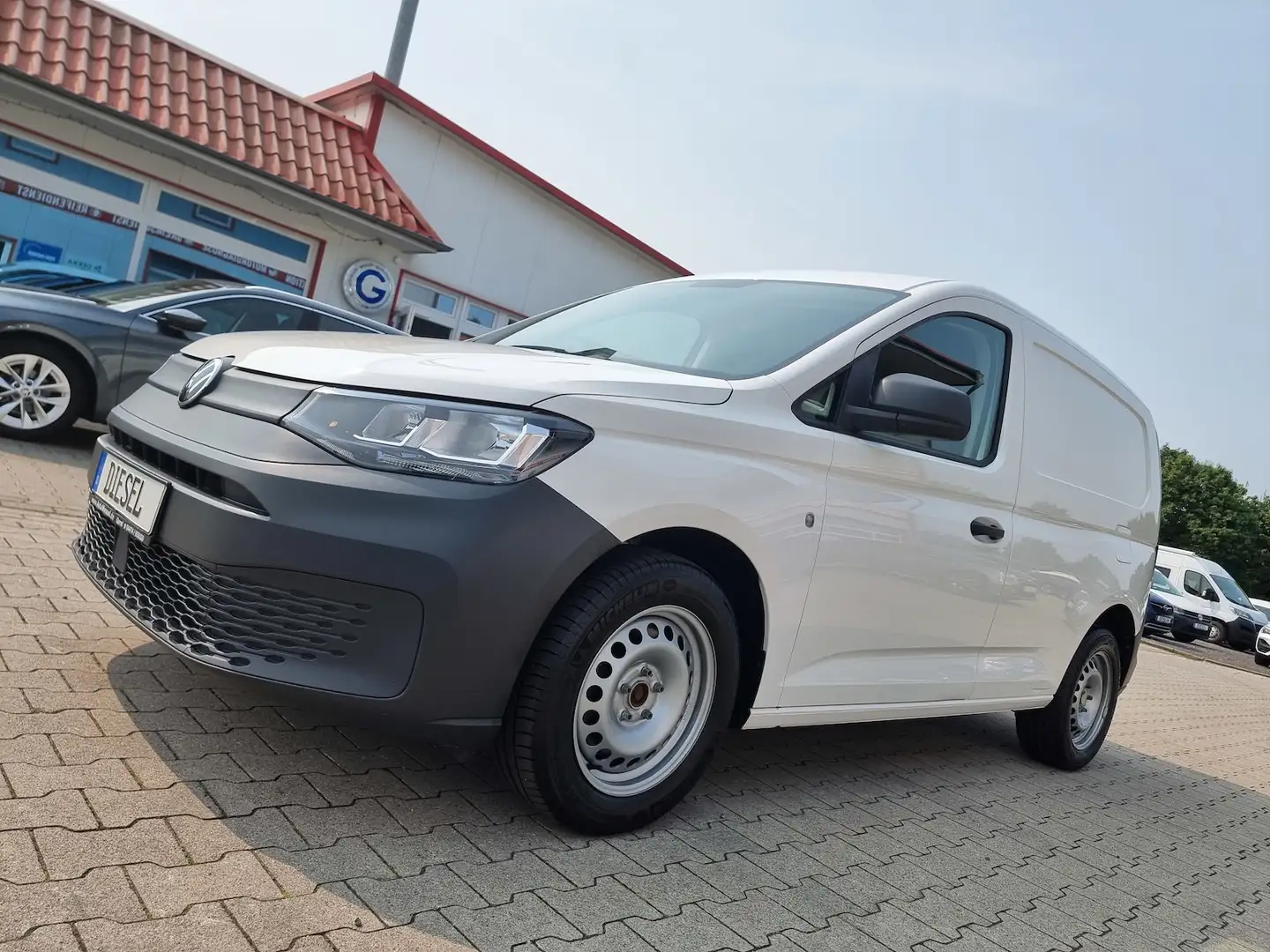 Volkswagen Caddy 2.0TDI BlueMotion 120 Tempomat Bluetooth Weiß - 1