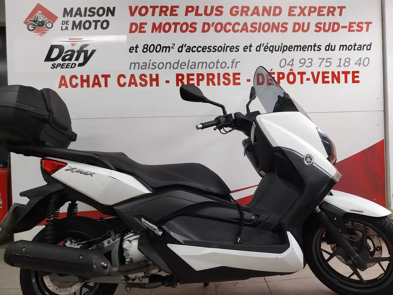 Yamaha X-Max 250