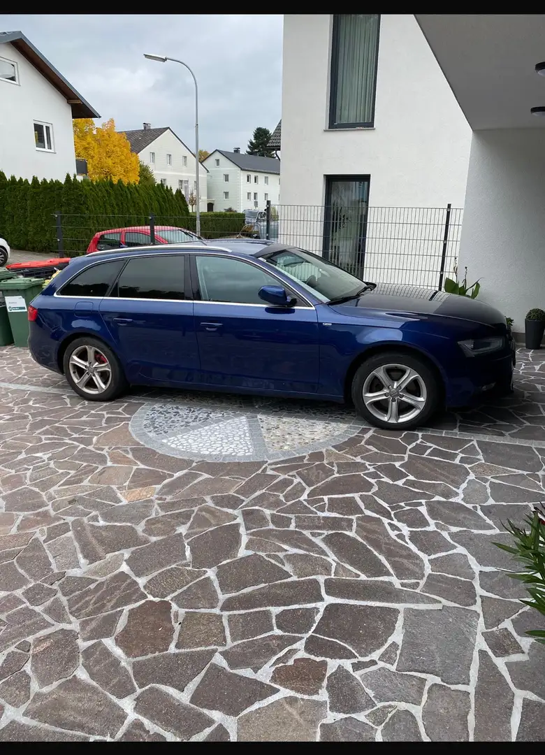 Audi A4 Avant - 1