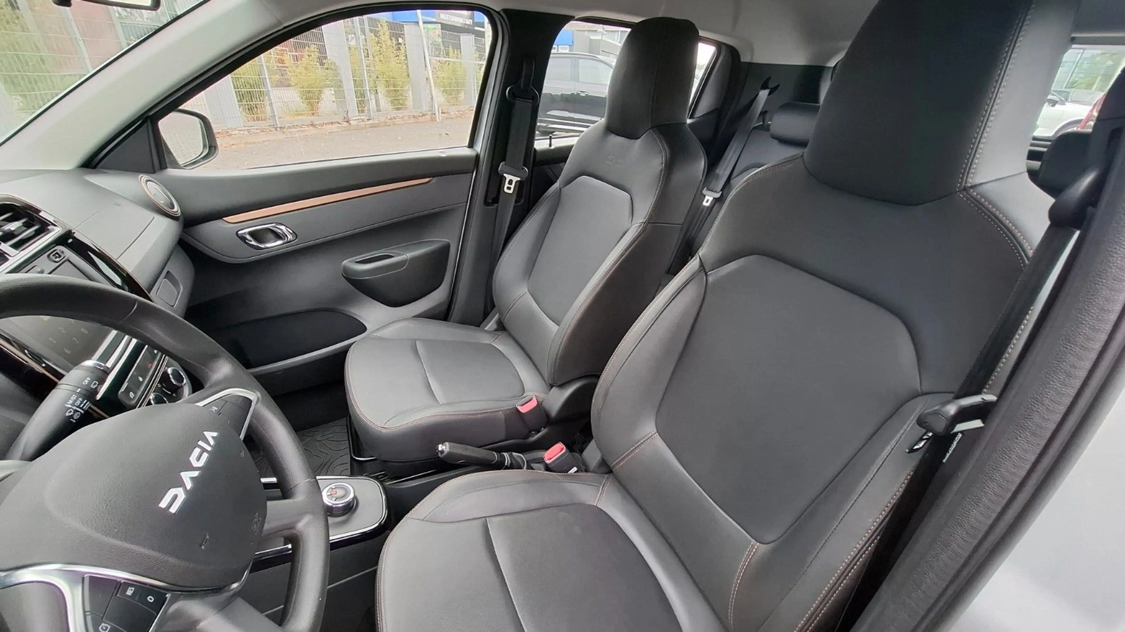 Dacia Spring Electric Extreme 65 KAMERA NAVI — photo 11
