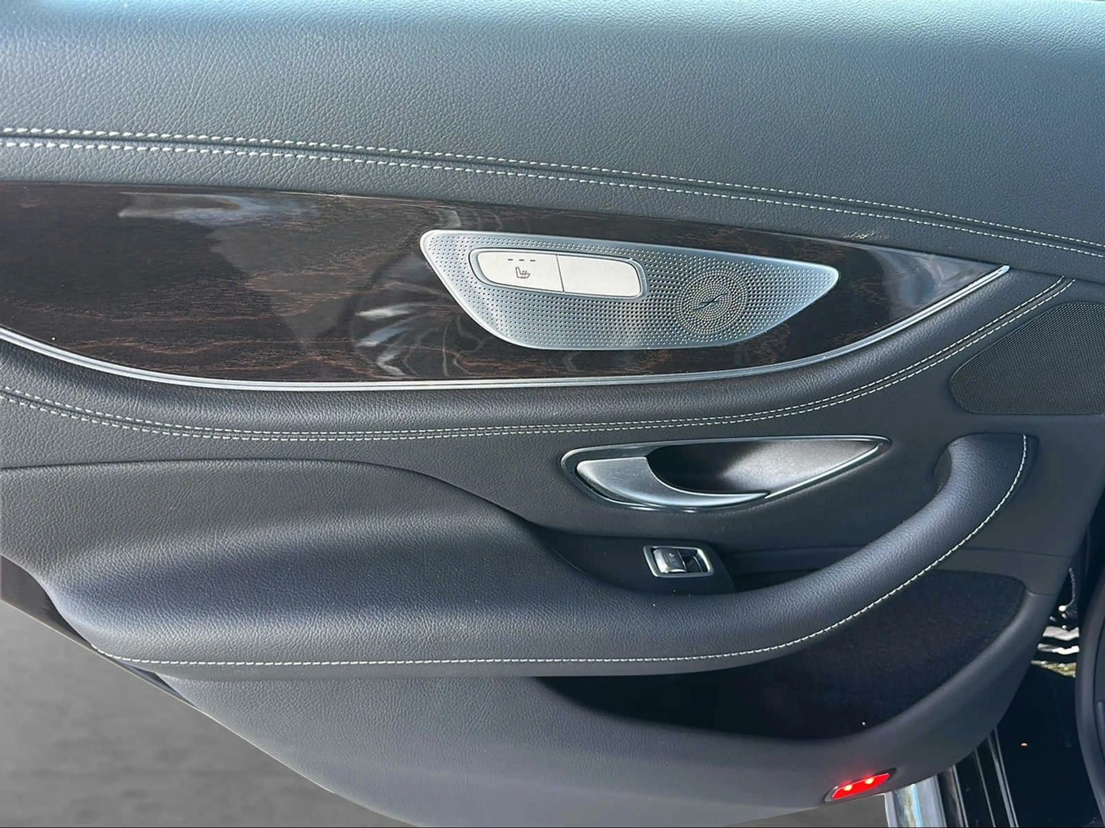 Mercedes-Benz CLS 450 4Matic AMG Line | Fahrassisten | 360°Kam — photo 12