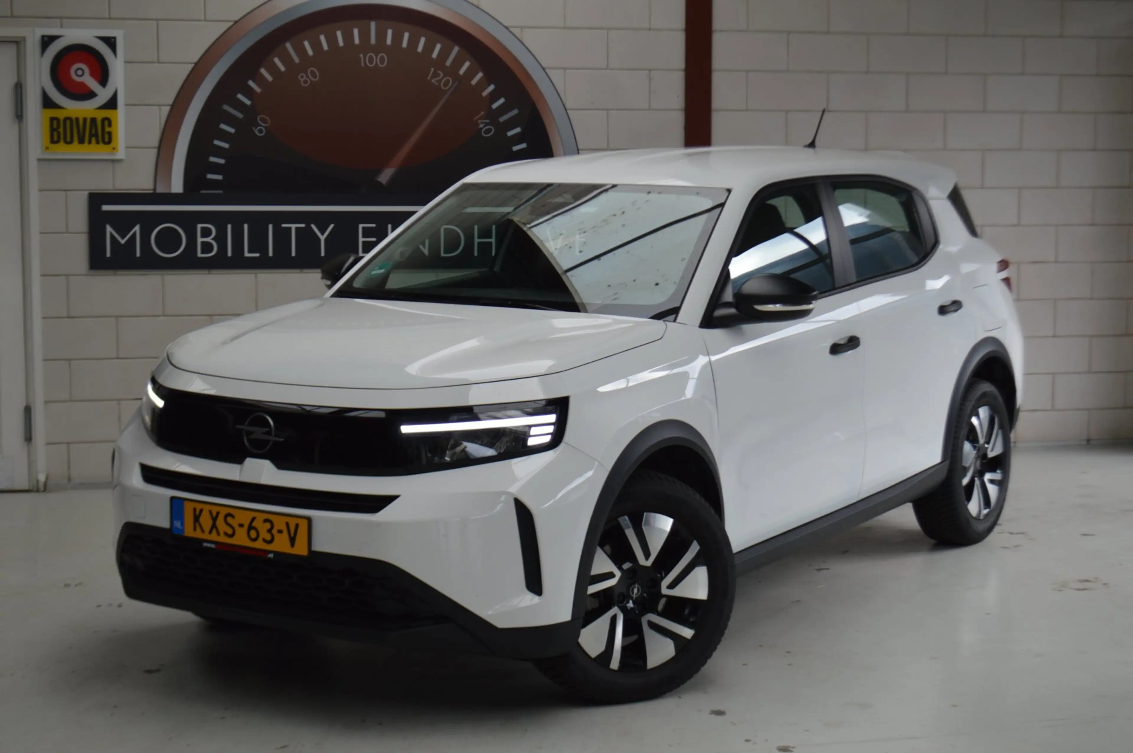 Opel Frontera 1.2T Hybrid Edition, All-season, NAVI, STOELVERWAR — photo 4