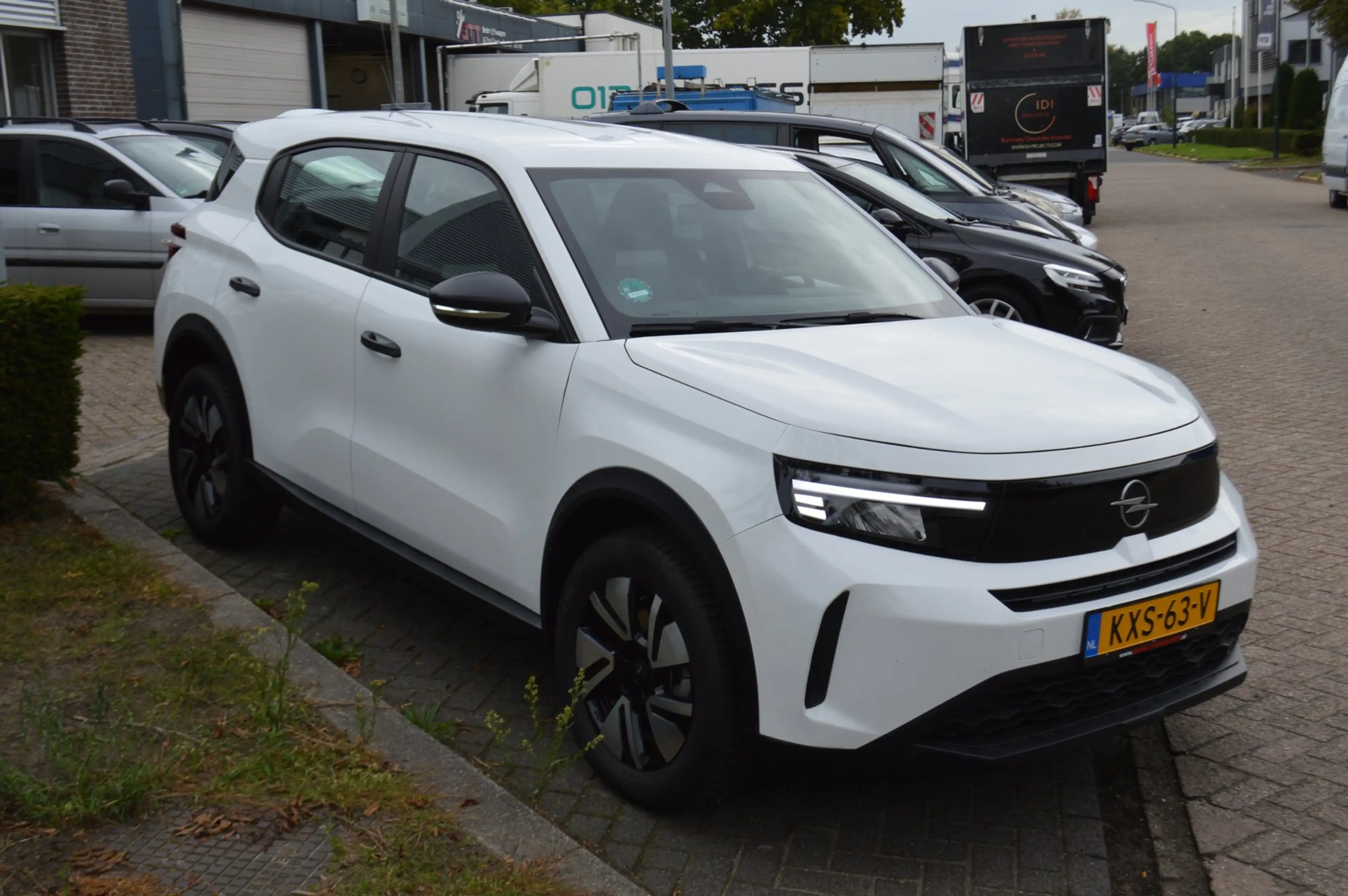 Opel Frontera 1.2T Hybrid Edition, All-season, NAVI, STOELVERWAR — photo 7