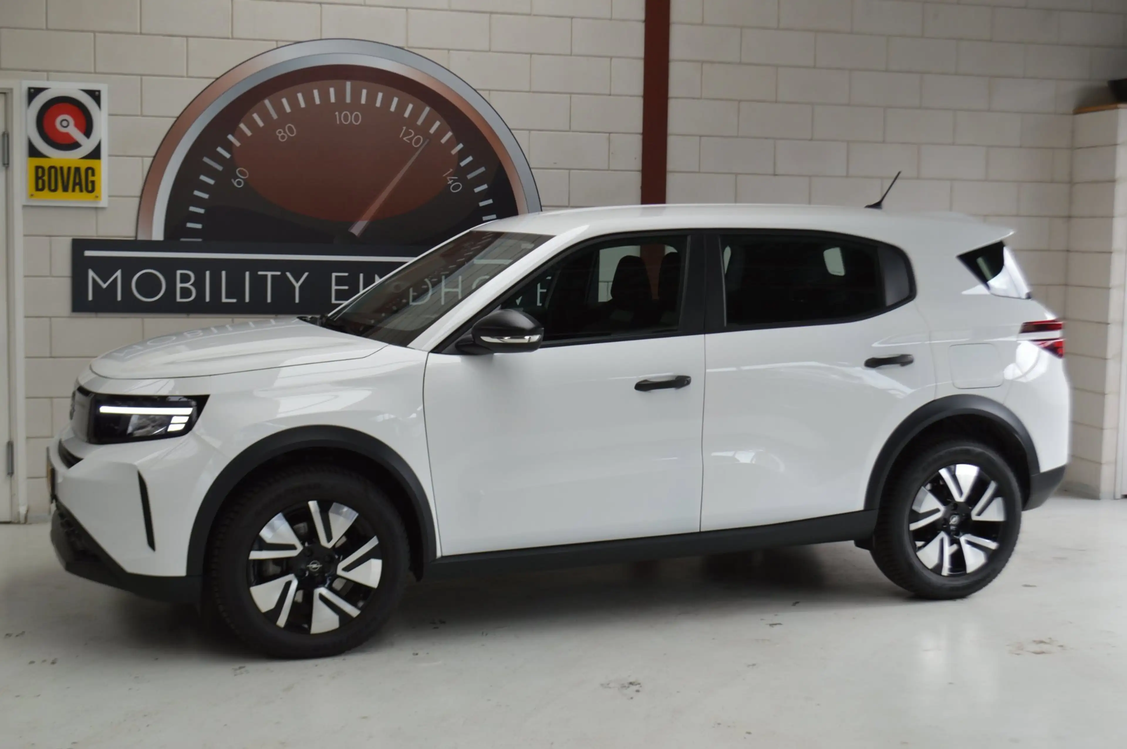 Opel Frontera 1.2T Hybrid Edition, All-season, NAVI, STOELVERWAR — photo 2
