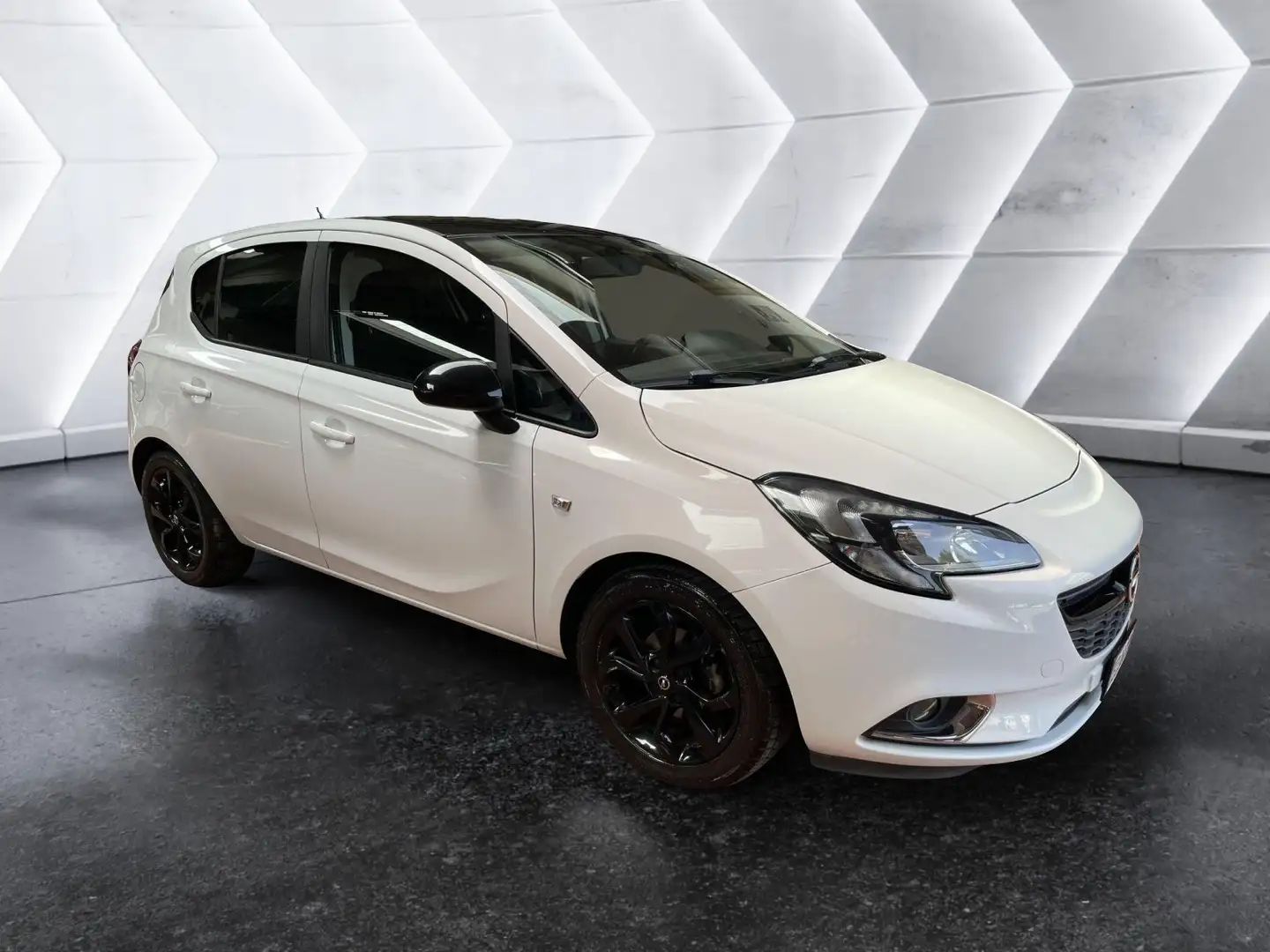Opel Corsa 1.4 GPL 5 porte Cosmo White - 1