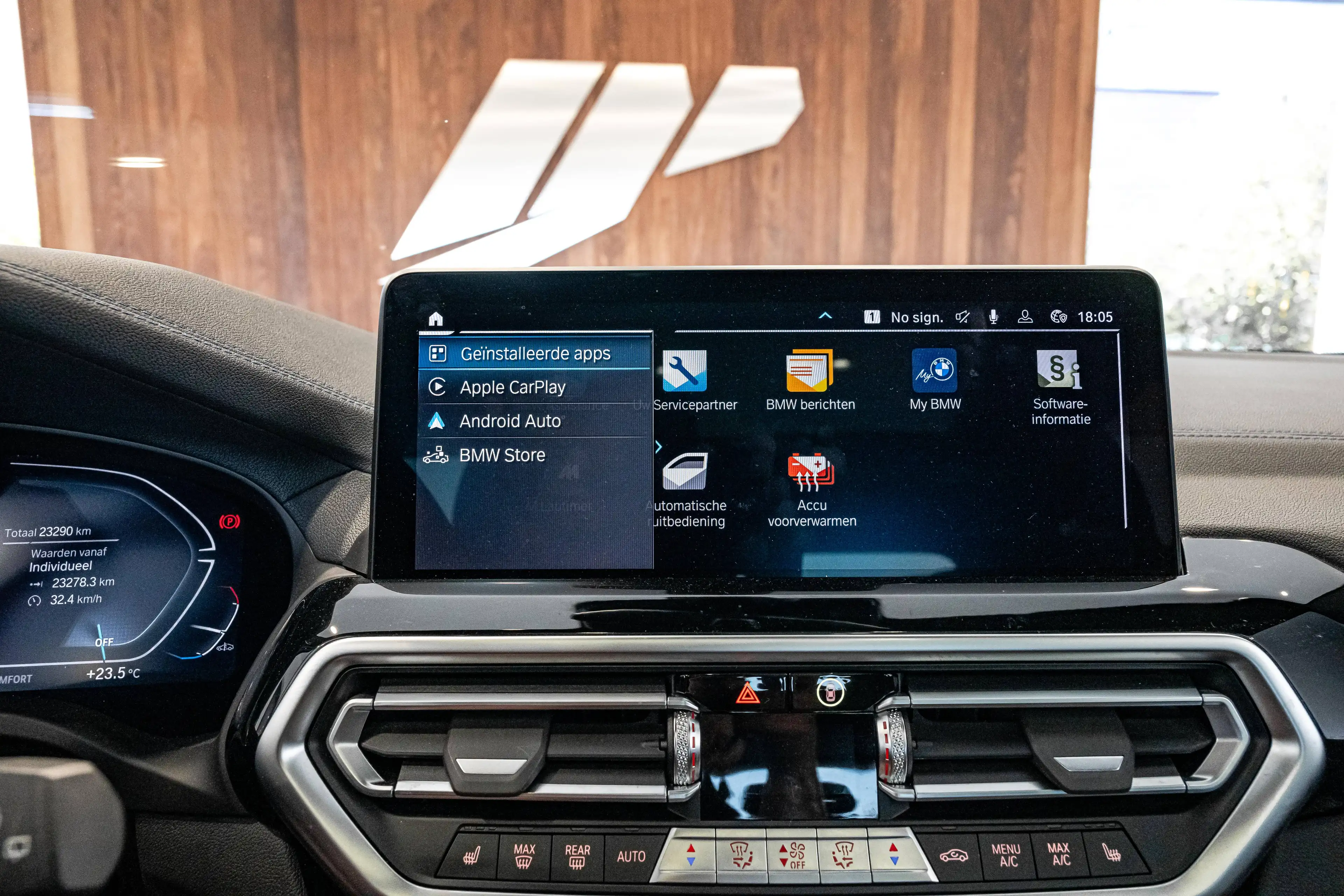 BMW iX3 impressive, Head-Up, Pano, Harman Kardon — photo 22