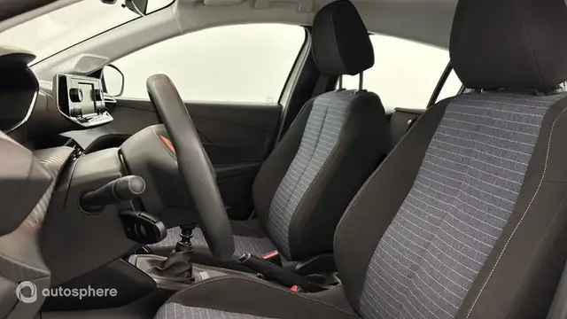 Peugeot 208 view 12