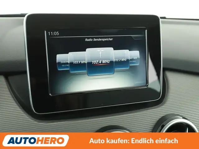 Mercedes-Benz B-Class view 21