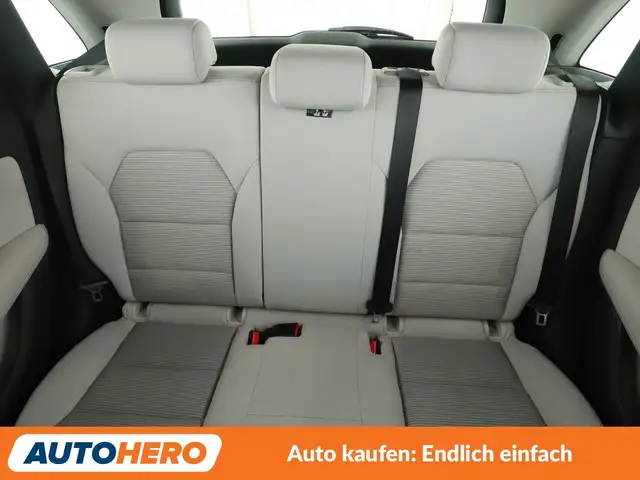Mercedes-Benz B-Class view 15