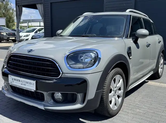 MINI One Countryman +Klima+Allwetter+SH+Tempomat+