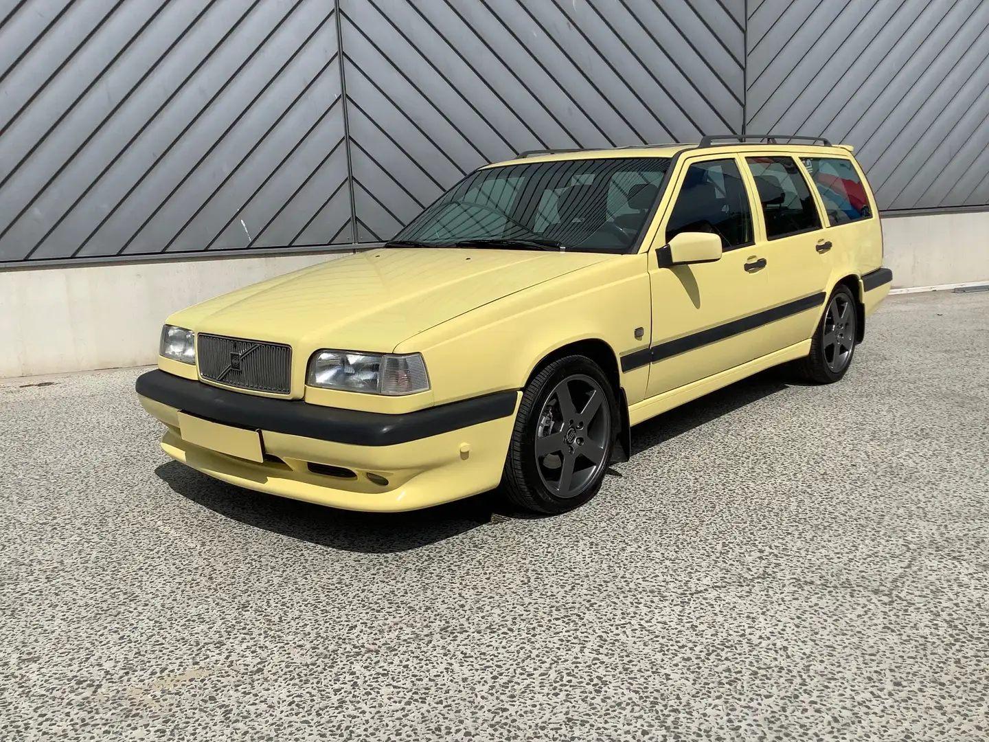 Volvo 850 850 Geel - 1