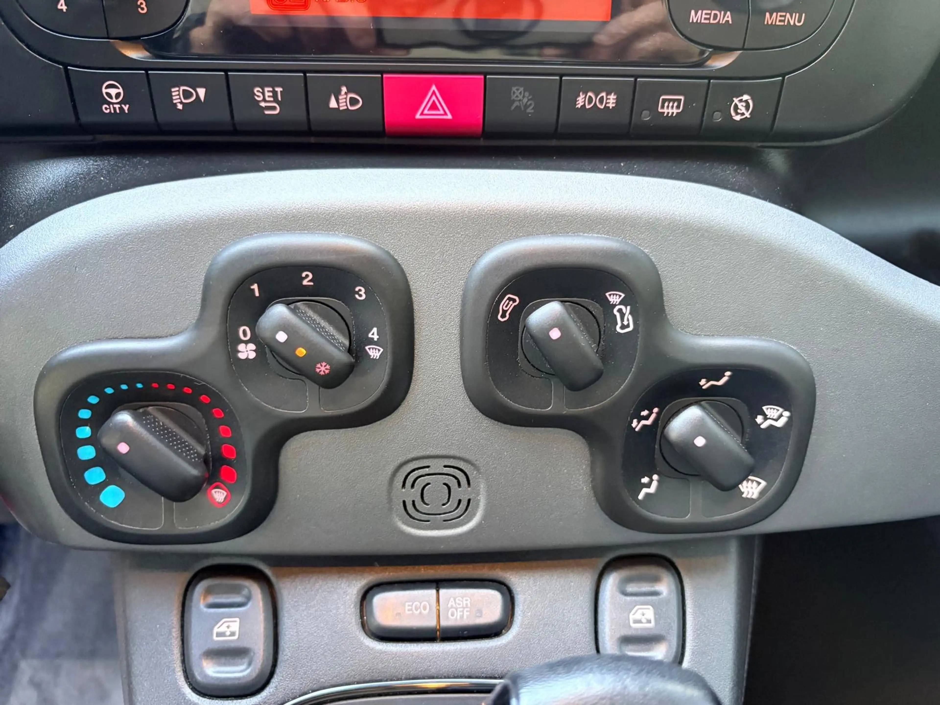 Fiat Panda 0.9 TwinAir Lounge Automaat/Airco/Elektr. pakket — photo 12