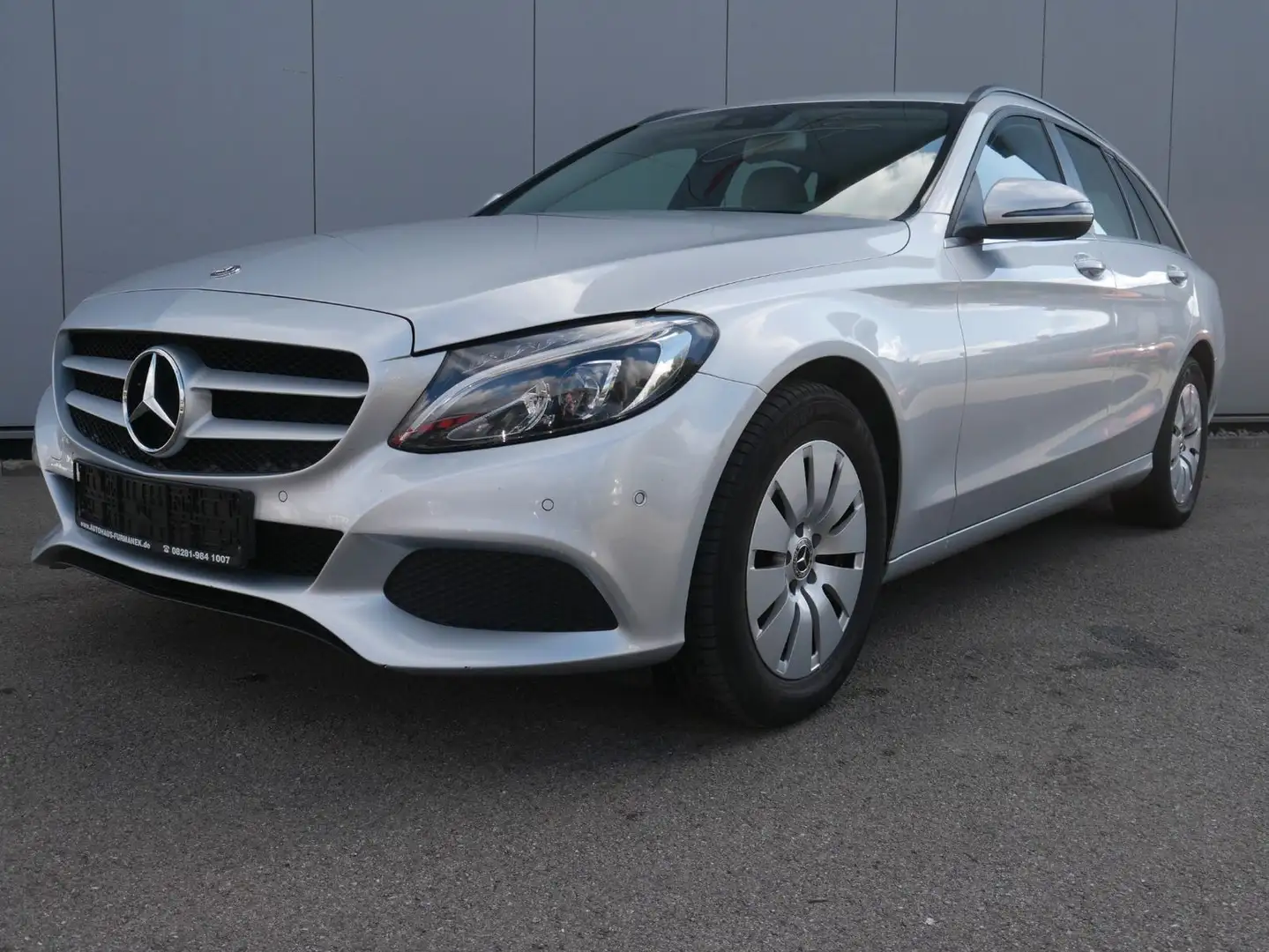 Mercedes-Benz C 200 T d G-Tronic Plus NAVI/LED/PDC/AHK Silber - 1
