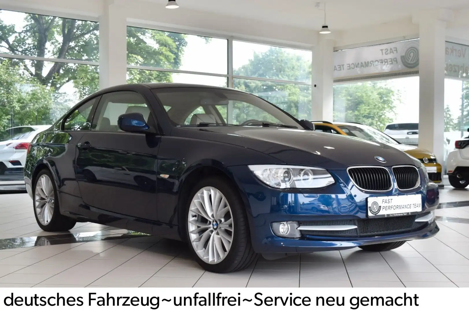 BMW 318 i Coupe~Leder~Glasdach~Xenon-abn. AHK~SHZ Blau - 2