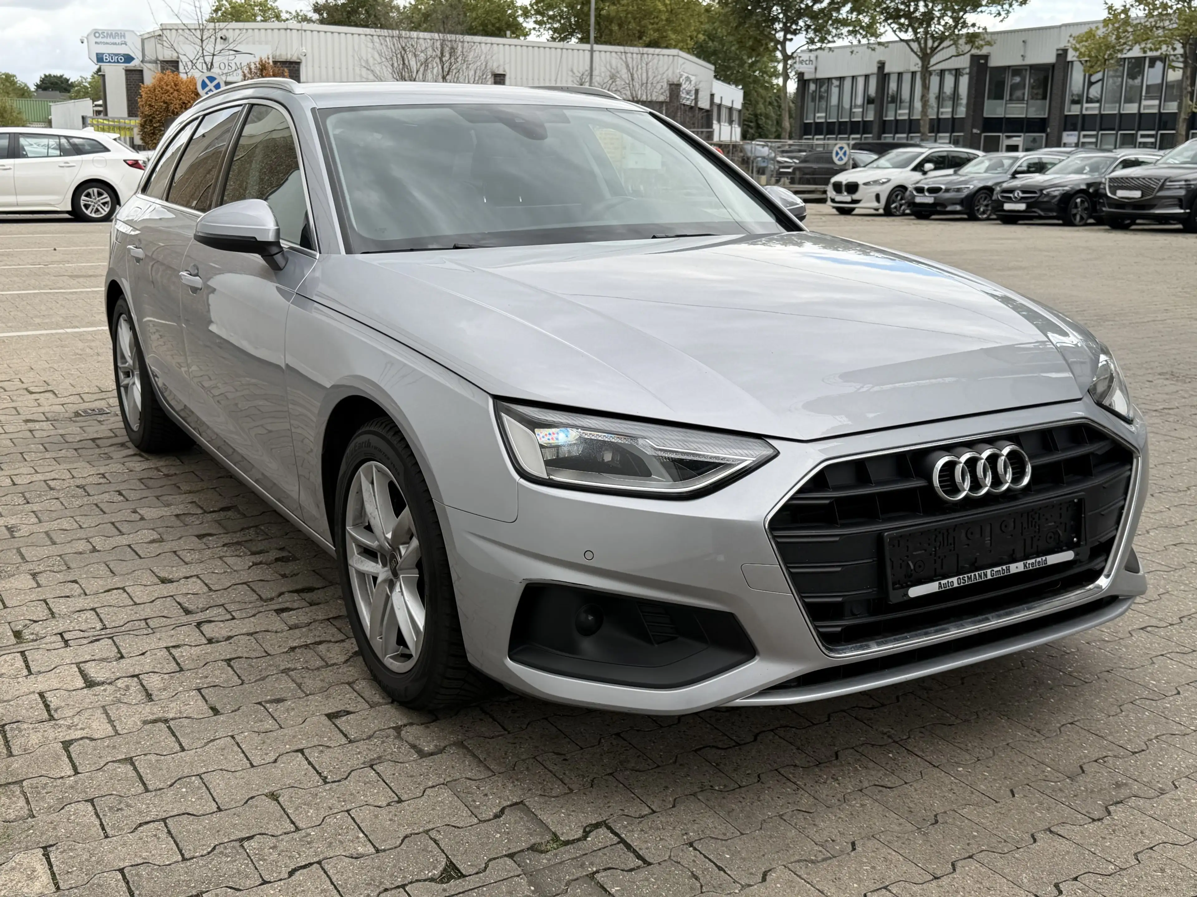 Audi A4 Avant 35 TDI S tronic — photo 5