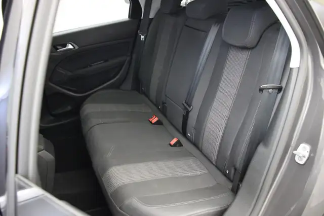 Peugeot 308 view 13