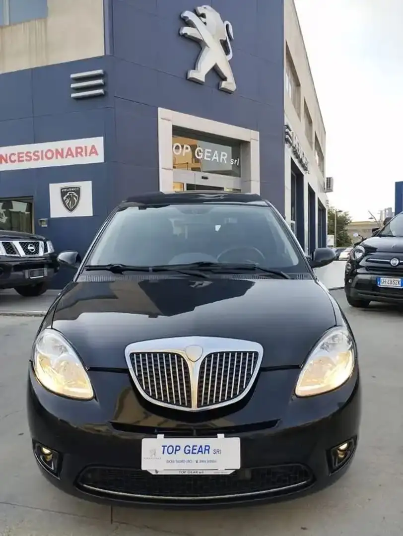 Lancia Ypsilon Ypsilon 1.3 mjt 16v Sport MomoDesign 105cv Nero - 2