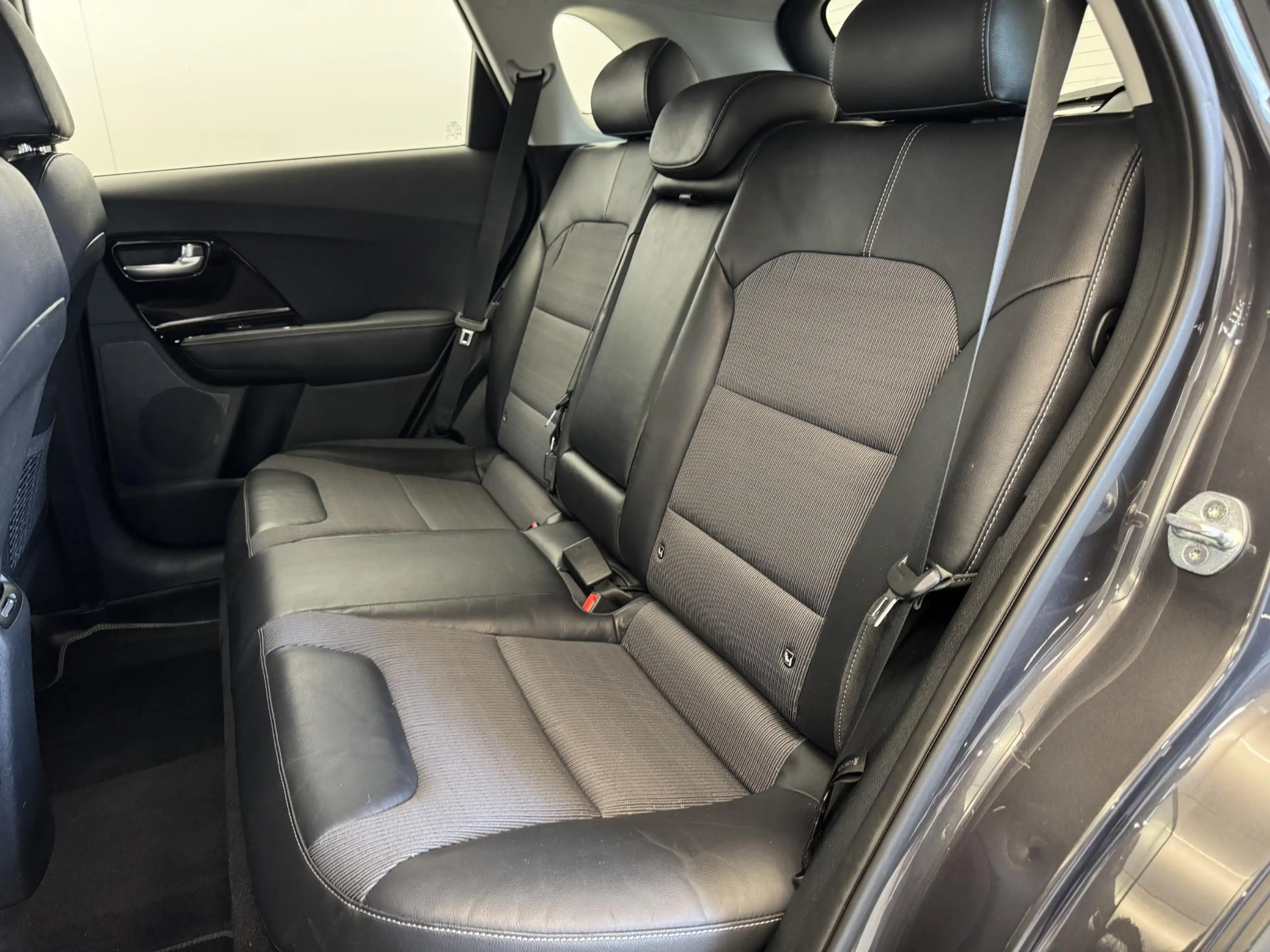 Kia Niro 1.6 GDi Hybrid First Edition | Clima | NL Auto | T — photo 13