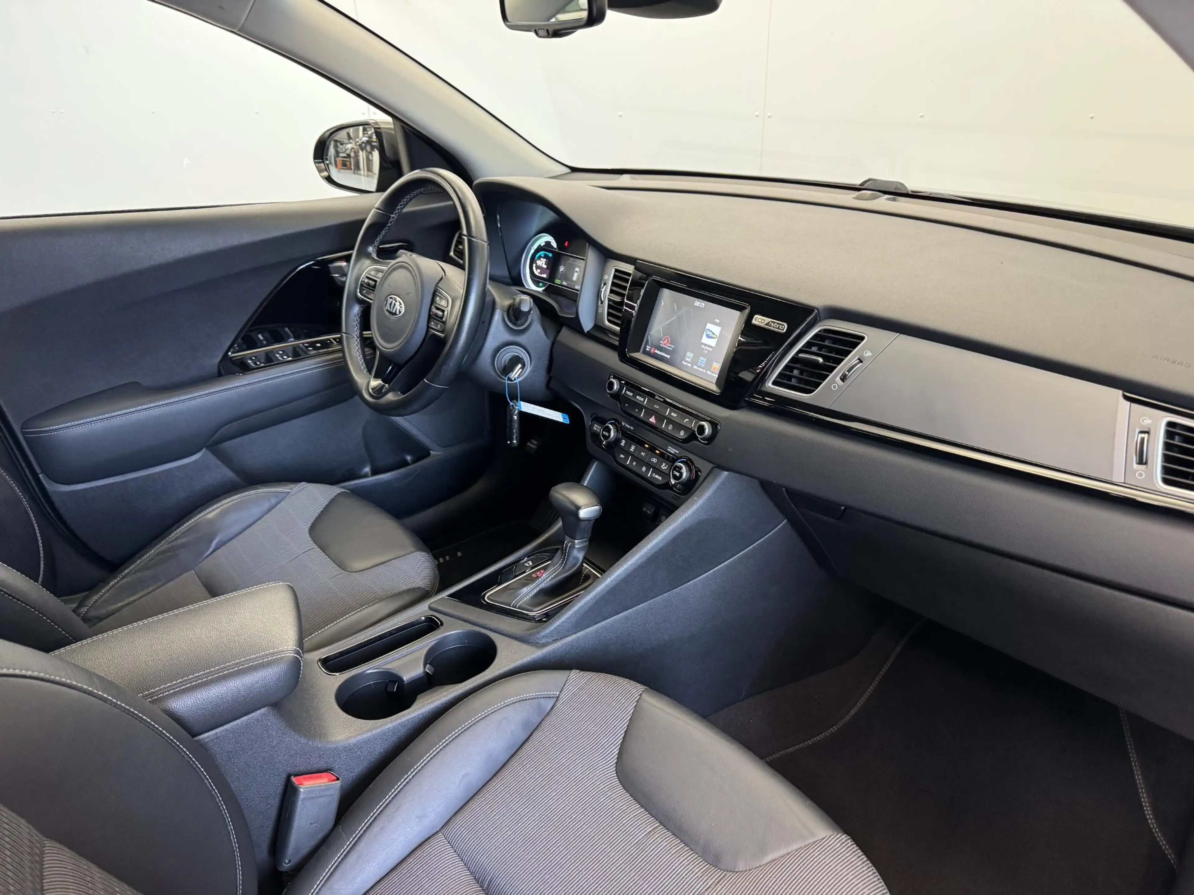 Kia Niro 1.6 GDi Hybrid First Edition | Clima | NL Auto | T — photo 14