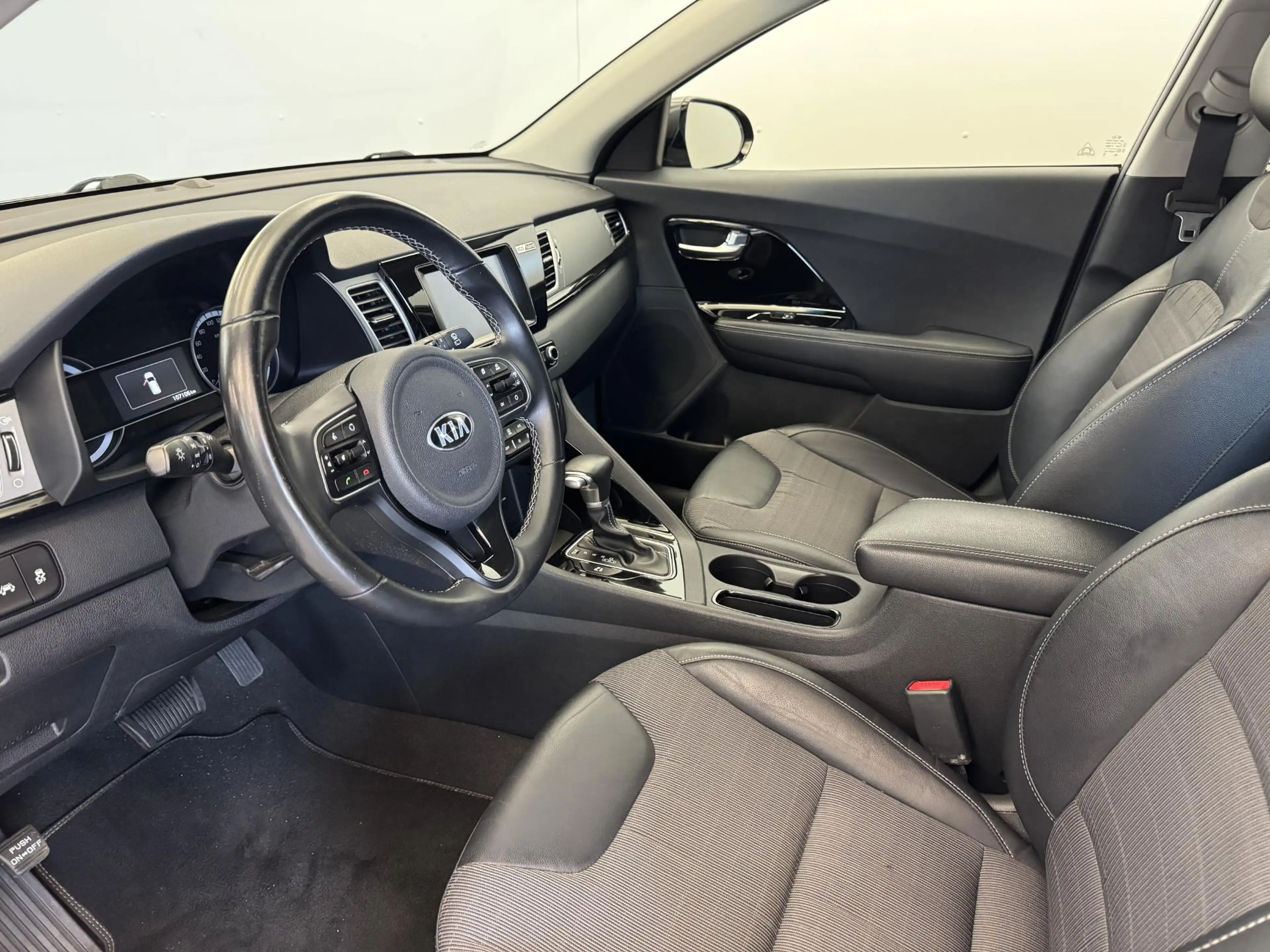Kia Niro 1.6 GDi Hybrid First Edition | Clima | NL Auto | T — photo 11