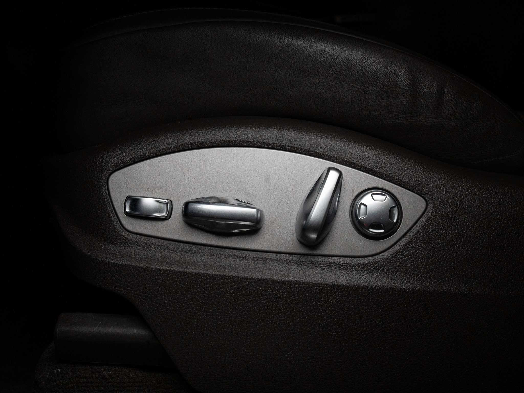 2018 Porsche Macan S | PREMIUM PLUS PKG | PANO | BOSE thumb 10
