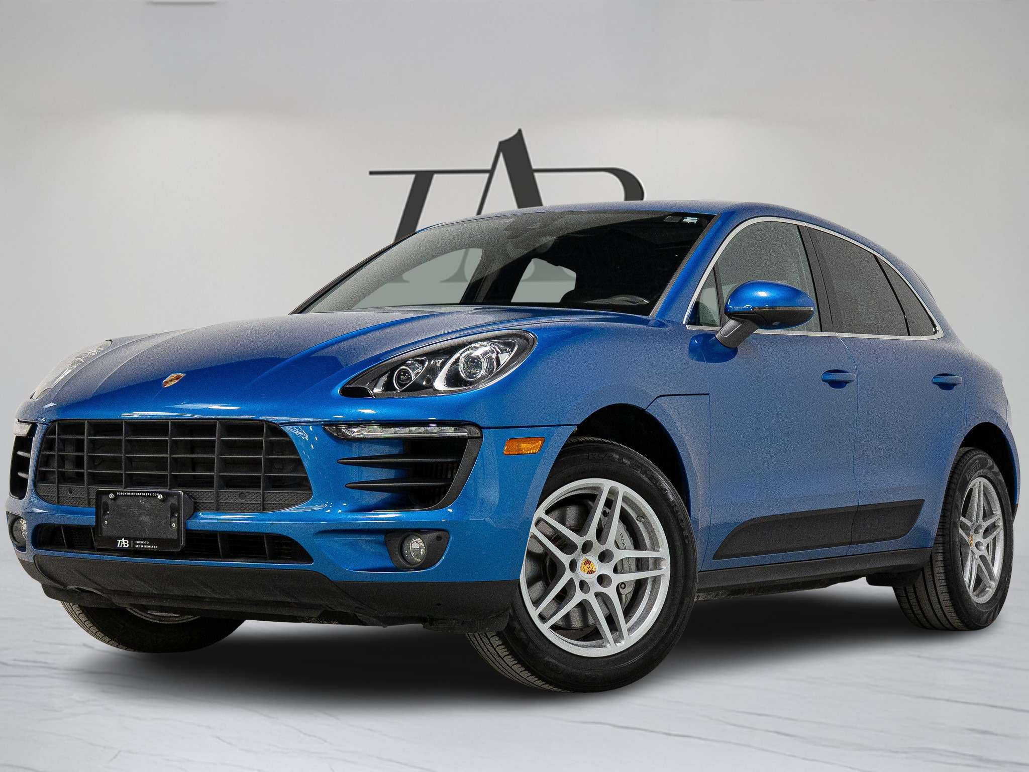 2018 Porsche Macan S | PREMIUM PLUS PKG | PANO | BOSE alt 3