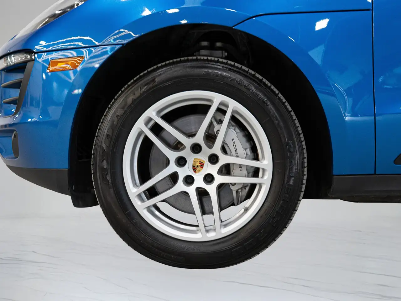 Porsche Macan снимка Porsche Macan