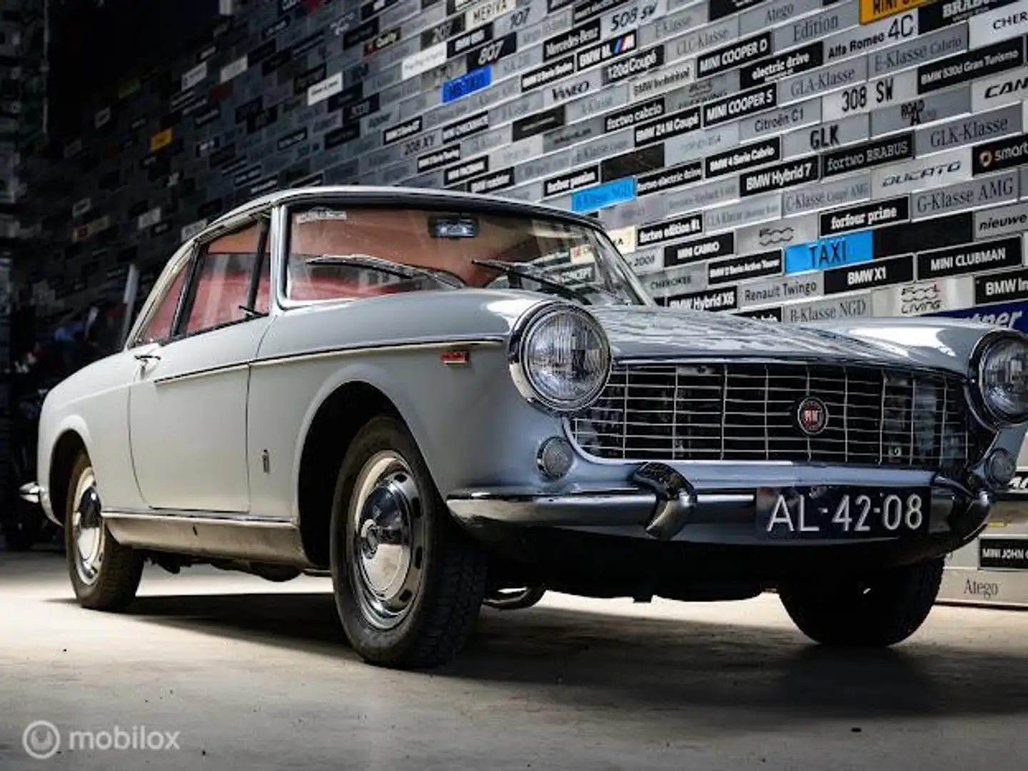 Fiat 1500 Coupe Pininfarina Grau - 2