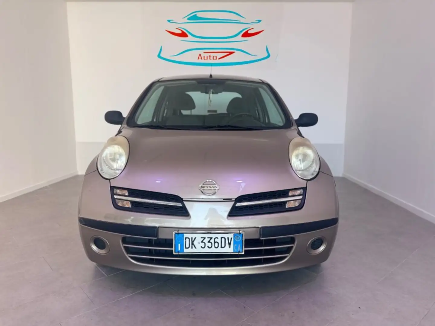 Nissan Micra 1.2 16V 65CV 3 porte Junior - 1