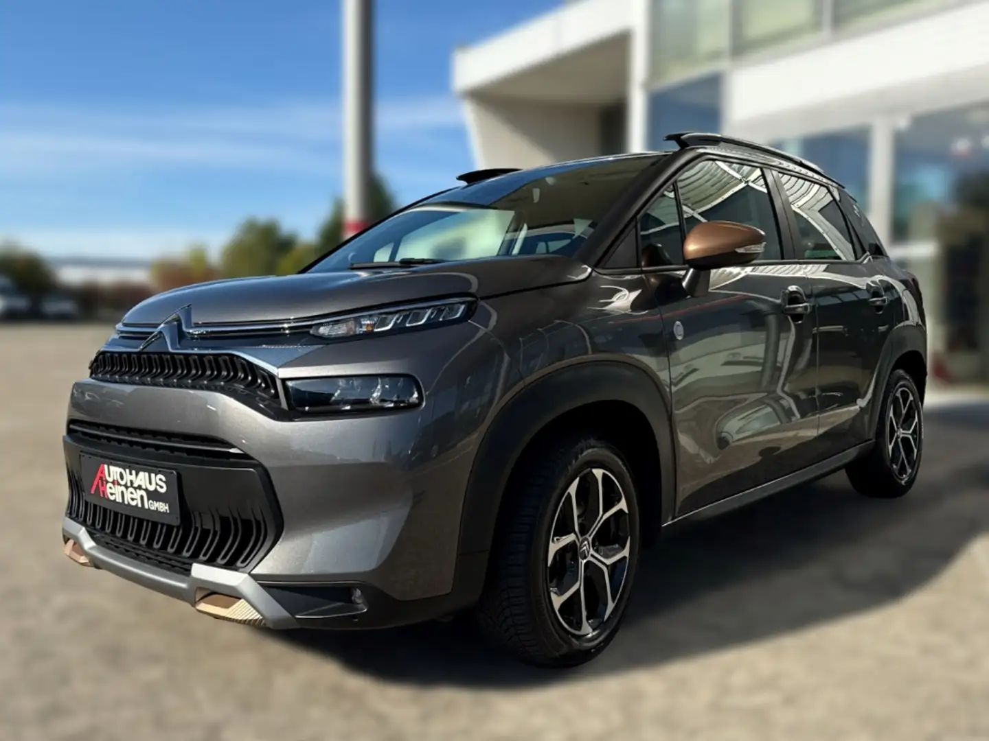 Citroen C3 Aircross C-Series 1.2 PureTech 130 Automatik Klimaautom Mus Grau - 2